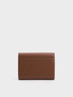 Alternative view of Ví dáng ngắn nắp gập Curved Front Flap - Chocolate